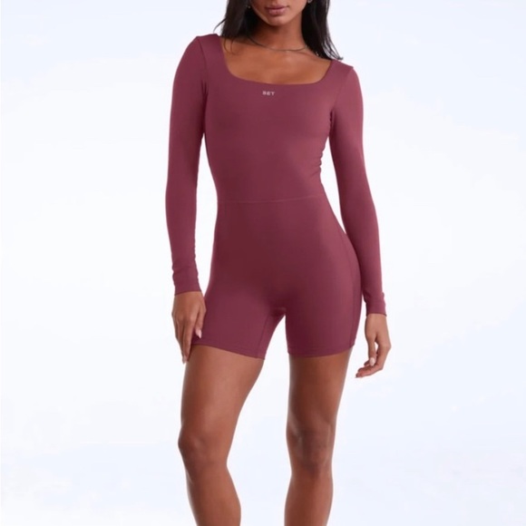 Set Active Romper - Picture 1 of 6
